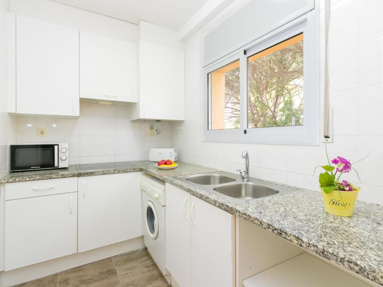 Apartment Velazquez-4 By Interhome Roses Zewnętrze zdjęcie